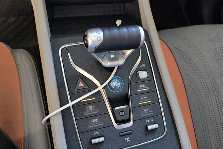 Used BYD Yuan PLUS 2023 Champion Edition 510KM Leading Model Gear Lever