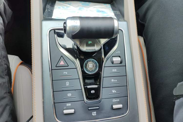 Used BYD Yuan PLUS 2023 Champion Edition 430KM Superior Model Gear Lever