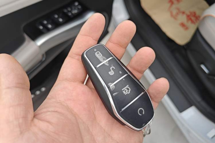 Used BYD Yuan PLUS 2023 Champion Edition 430KM Superior Model Interior 1
