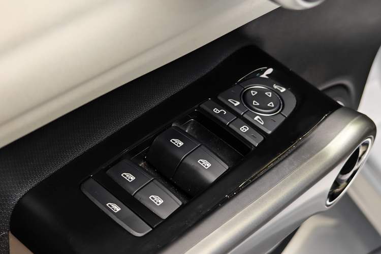 Used BYD Yuan PLUS 2023 Champion Edition 510KM Superior Model Interior 10