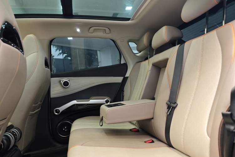 Used BYD Yuan PLUS 2023 Champion Edition 510KM Superior Model Interior 4
