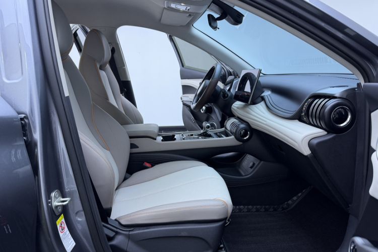 Used BYD Yuan PLUS 2023 Champion Edition 430KM Leading Model Interior 4