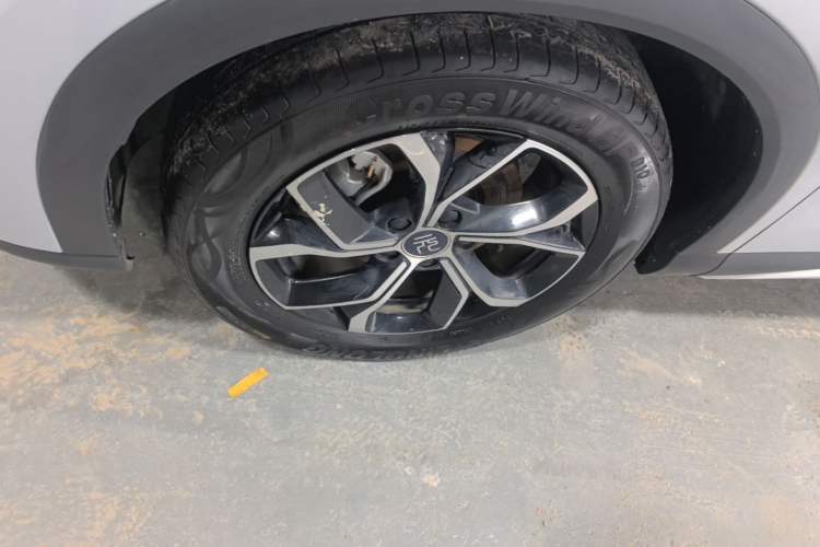 Used BYD Yuan PLUS 2023 Champion Edition 430KM Leading Model Left Front Wheel Hub