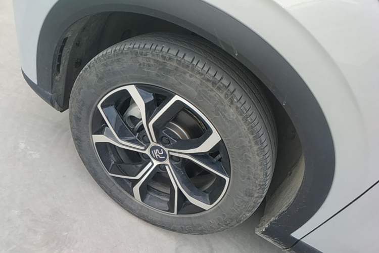 Used BYD Yuan PLUS 2023 Champion Edition 510KM Leading Model Left Front Wheel Hub