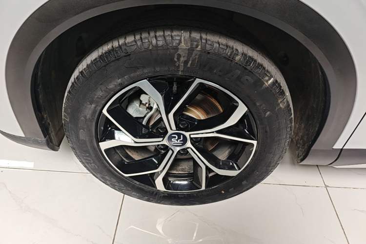 Used BYD Yuan PLUS 2023 Champion Edition 510KM Leading Model Left Front Wheel Hub