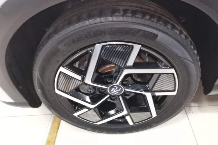 Used BYD Yuan PLUS 2023 Champion Edition 510KM Superior Model Left Front Wheel Hub