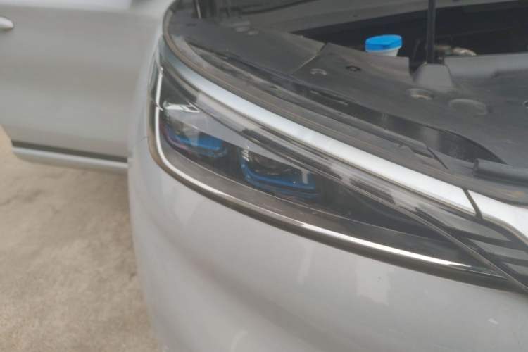 Used BYD Yuan PLUS 2023 Champion Edition 430KM Superior Model Right Front Headlight