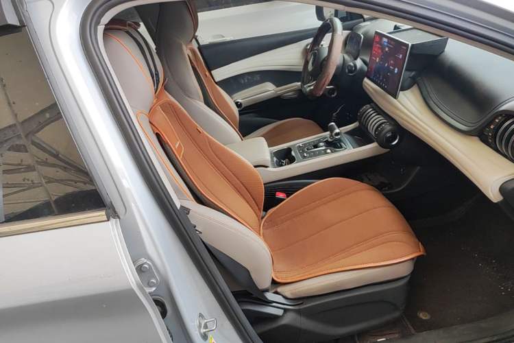 Used BYD Yuan PLUS 2023 Champion Edition 430KM Leading Model Right Front Seat
