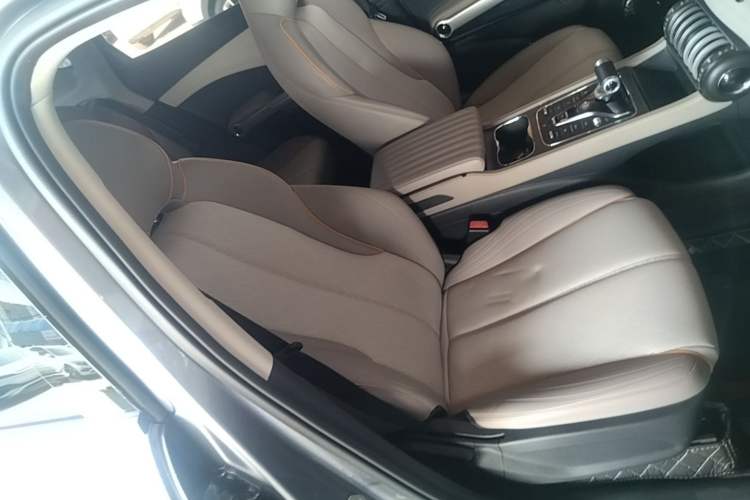 Used BYD Yuan PLUS 2023 Champion Edition 510KM Leading Model Right Front Seat
