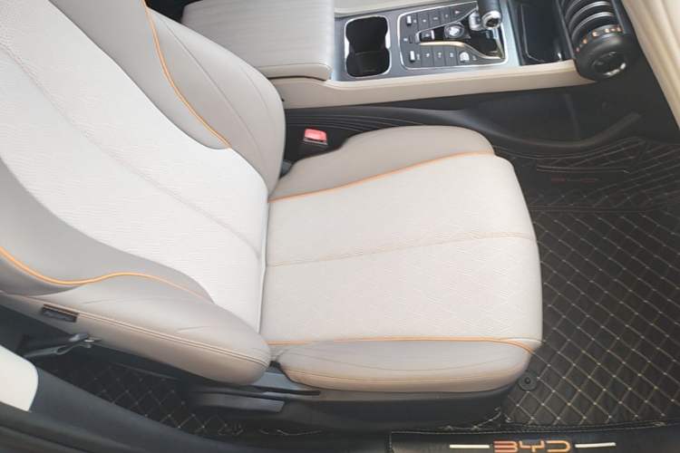 Used BYD Yuan PLUS 2023 Champion Edition 510KM Leading Model Right Front Seat