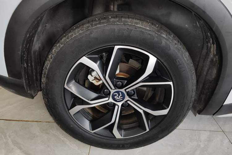 Used BYD Yuan PLUS 2023 Champion Edition 430KM Superior Model Right Rear Wheel Hub