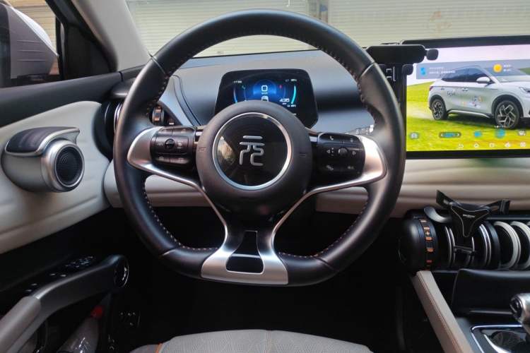 Used BYD Yuan PLUS 2023 Champion Edition 510KM Superior Model Steering Wheel