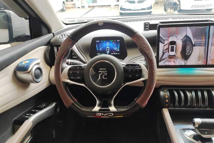 Used BYD Yuan PLUS 2023 Champion Edition 430KM Leading Model Steering Wheel