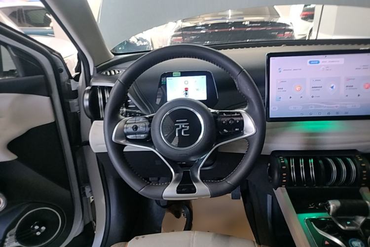 Used BYD Yuan PLUS 2023 Champion Edition 430KM Leading Model Steering Wheel
