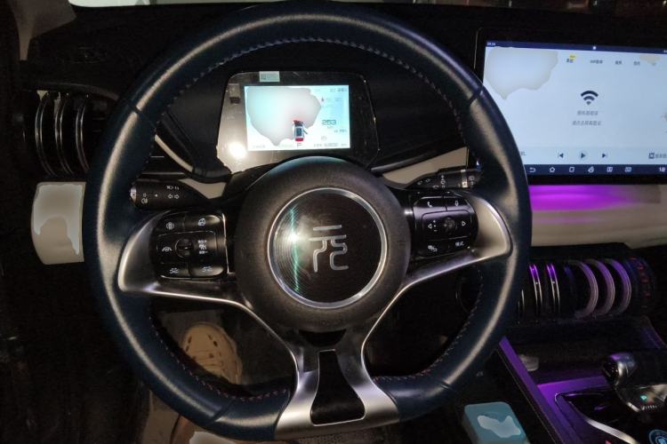 Used BYD Yuan PLUS 2023 Champion Edition 430KM Superior Model Steering Wheel