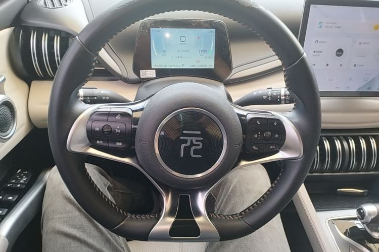 Used BYD Yuan PLUS 2023 Champion Edition 510KM Leading Model Steering Wheel