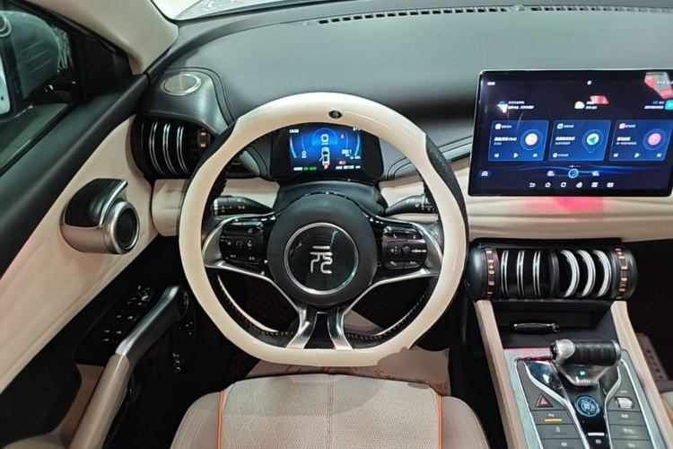 Used BYD Yuan PLUS 2023 Champion Edition 510KM Leading Model Steering Wheel