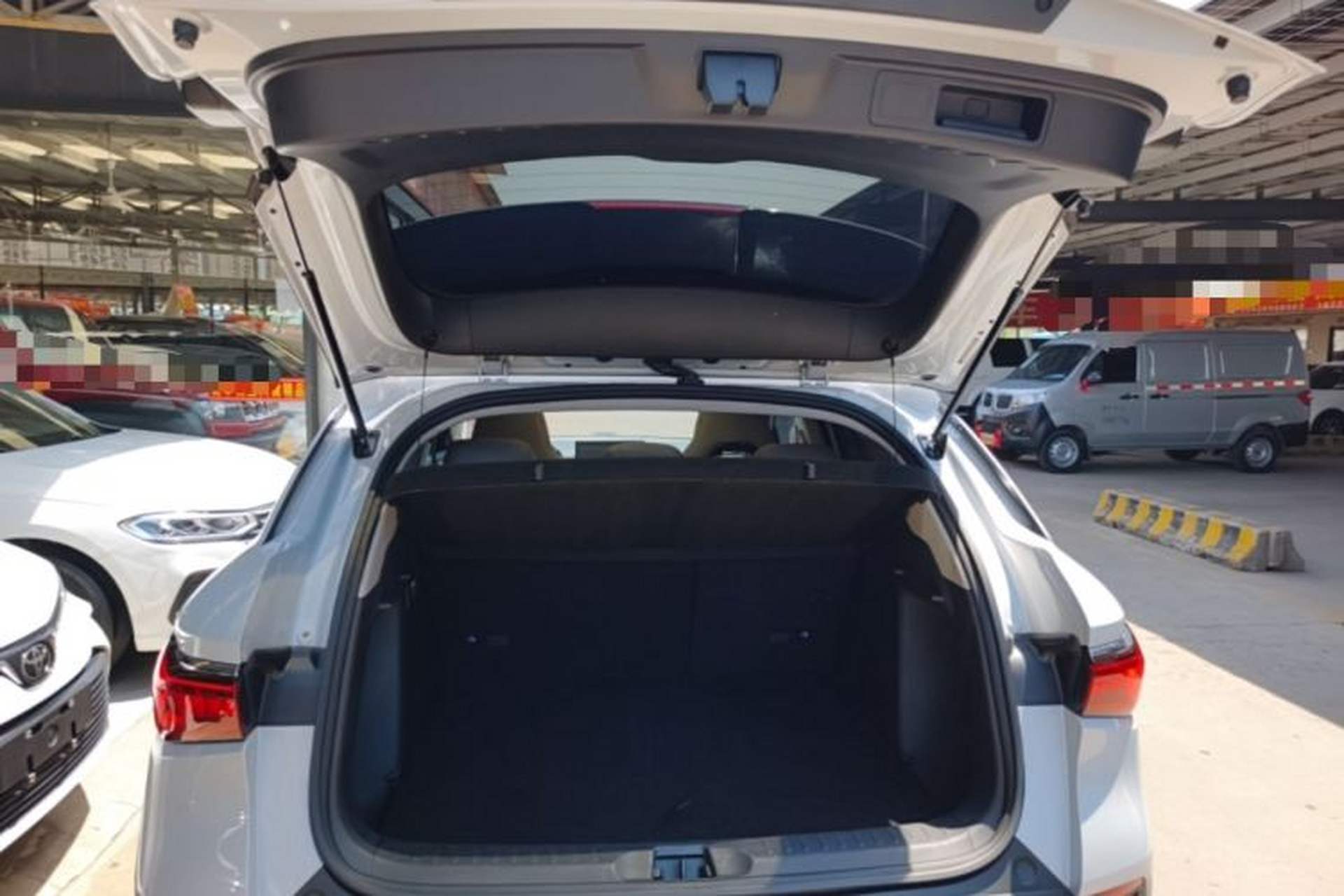 Used BYD Yuan PLUS 2023 Champion Edition 430KM Superior Model Trunk