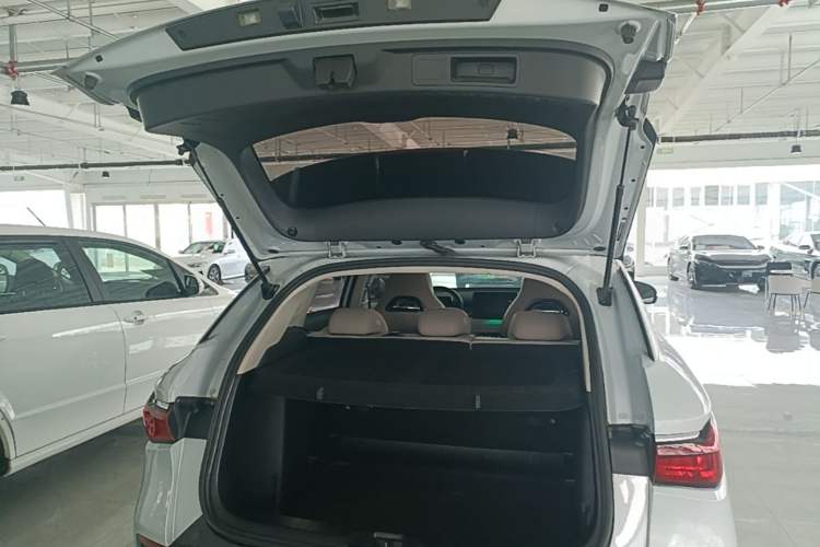 Used BYD Yuan PLUS 2023 Champion Edition 510KM Leading Model Trunk