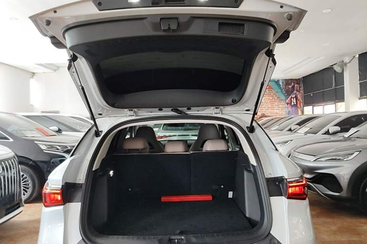 Used BYD Yuan PLUS 2023 Champion Edition 510KM Superior Model Trunk
