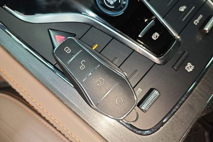Used BYD Yuan PLUS 2023 Champion Edition 510KM Leading Model Vehicle Key