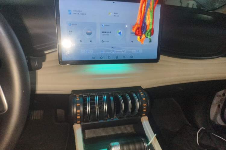 Used BYD Yuan PLUS 2023 Champion Edition 510KM Superior Model Audio And AC Panel