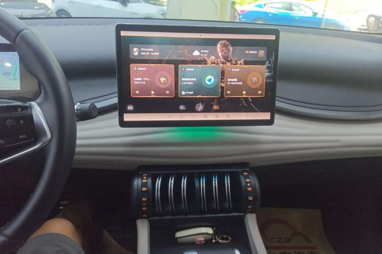 Used BYD Yuan PLUS 2023 Champion Edition 430KM Superior Model Audio And AC Panel