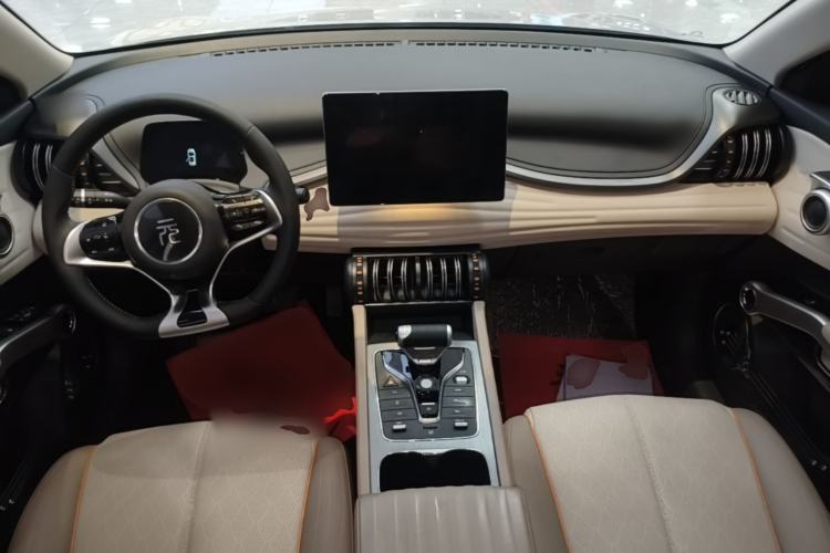 Used BYD Yuan PLUS 2023 Champion Edition 430KM Leading Model Center Console