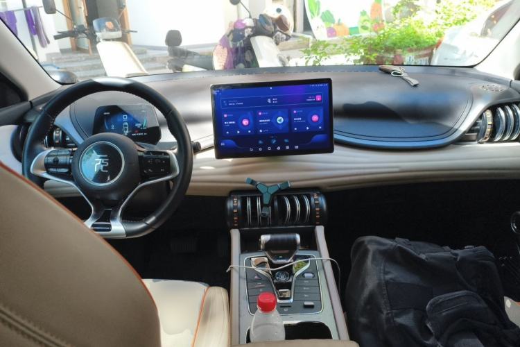 Used BYD Yuan PLUS 2023 Champion Edition 430KM Leading Model Center Console