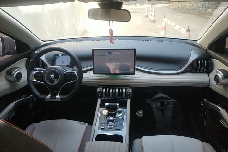 Used BYD Yuan PLUS 2023 Champion Edition 510KM Leading Model Center Console