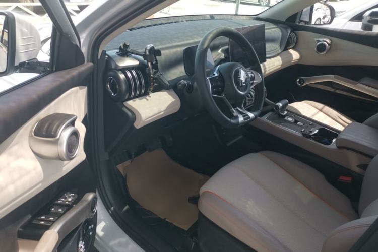 Used BYD Yuan PLUS 2023 Champion Edition 510KM Leading Model Driver Seat