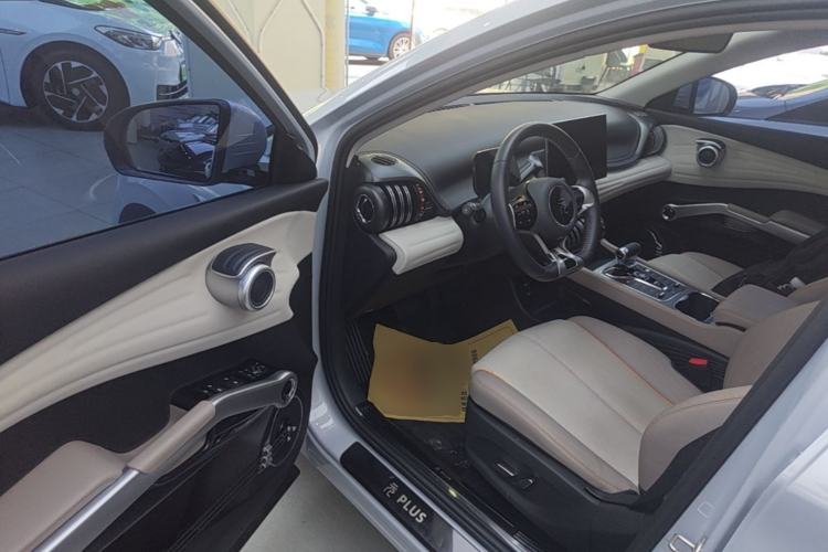 Used BYD Yuan PLUS 2023 Champion Edition 430KM Superior Model Driver Seat