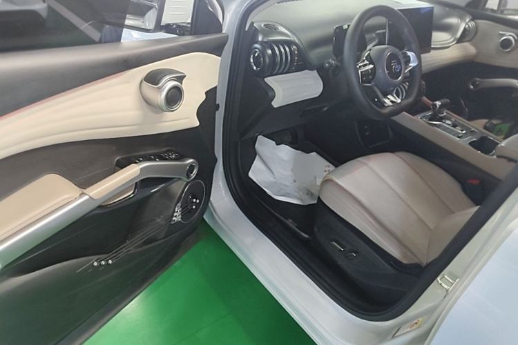 Used BYD Yuan PLUS 2023 Champion Edition 510KM Superior Model Driver Seat