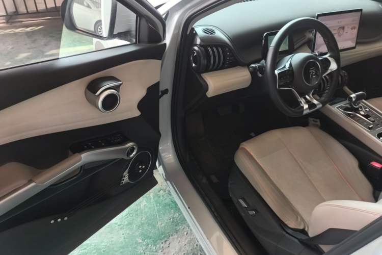 Used BYD Yuan PLUS 2023 Champion Edition 510KM Leading Model Driver Seat