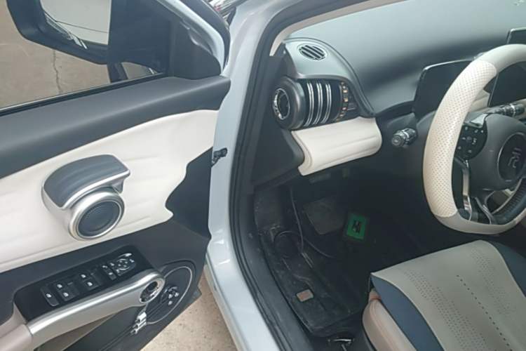 Used BYD Yuan PLUS 2023 Champion Edition 430KM Superior Model Driver Seat