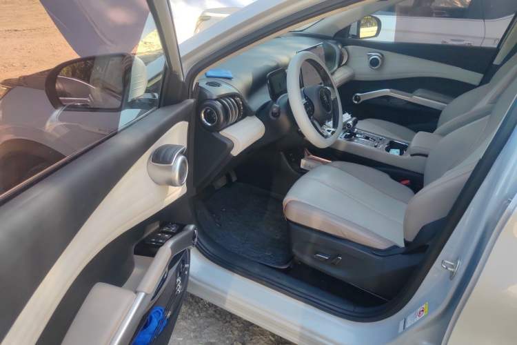 Used BYD Yuan PLUS 2023 Champion Edition 510KM Superior Model Driver Seat