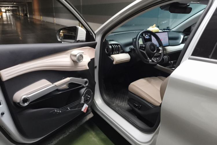 Used BYD Yuan PLUS 2023 Champion Edition 430KM Superior Model Driver Seat