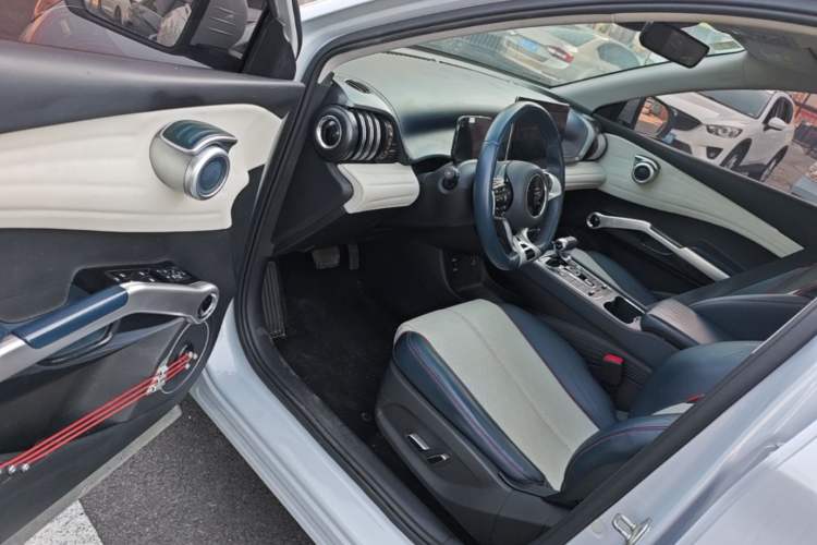 Used BYD Yuan PLUS 2023 Champion Edition 430KM Superior Model Driver Seat