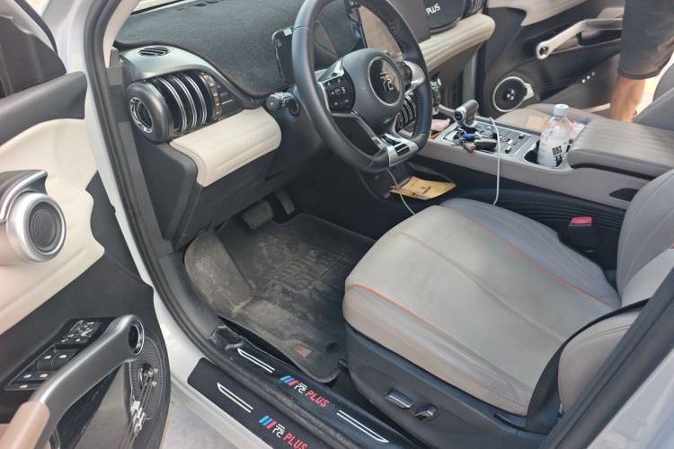 Used BYD Yuan PLUS 2023 Champion Edition 510KM Superior Model Driver Seat