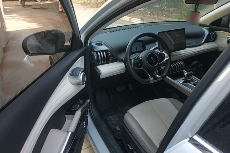 Used BYD Yuan PLUS 2023 Champion Edition 510KM Leading Model Driver Seat