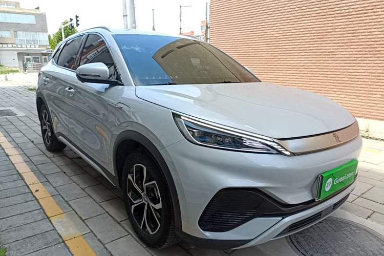 Used BYD Yuan PLUS 2023 Champion Edition 430KM Superior Model Front Right 45 Deg