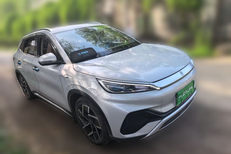 Used BYD Yuan PLUS 2023 Champion Edition 510KM Superior Model Front Right 45 Deg