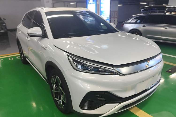 Used BYD Yuan PLUS 2023 Champion Edition 510KM Superior Model Front Right 45 Deg