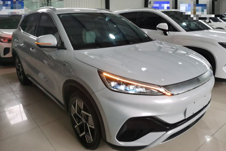Used BYD Yuan PLUS 2023 Champion Edition 510KM Superior Model Front Right 45 Deg