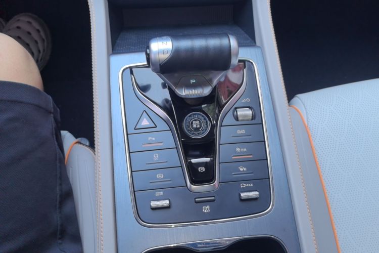 Used BYD Yuan PLUS 2023 Champion Edition 430KM Superior Model Gear Lever