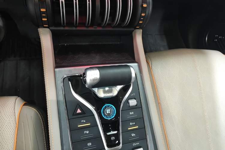 Used BYD Yuan PLUS 2023 Champion Edition 510KM Excellence Model Gear Lever