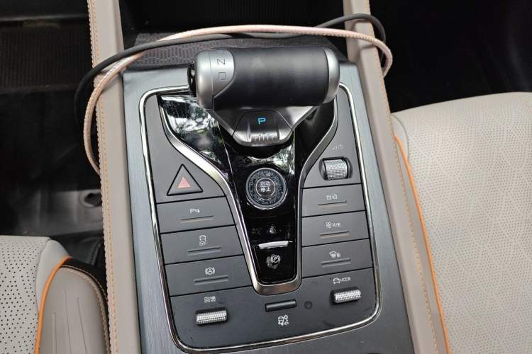 Used BYD Yuan PLUS 2023 Champion Edition 430KM Leading Model Gear Lever