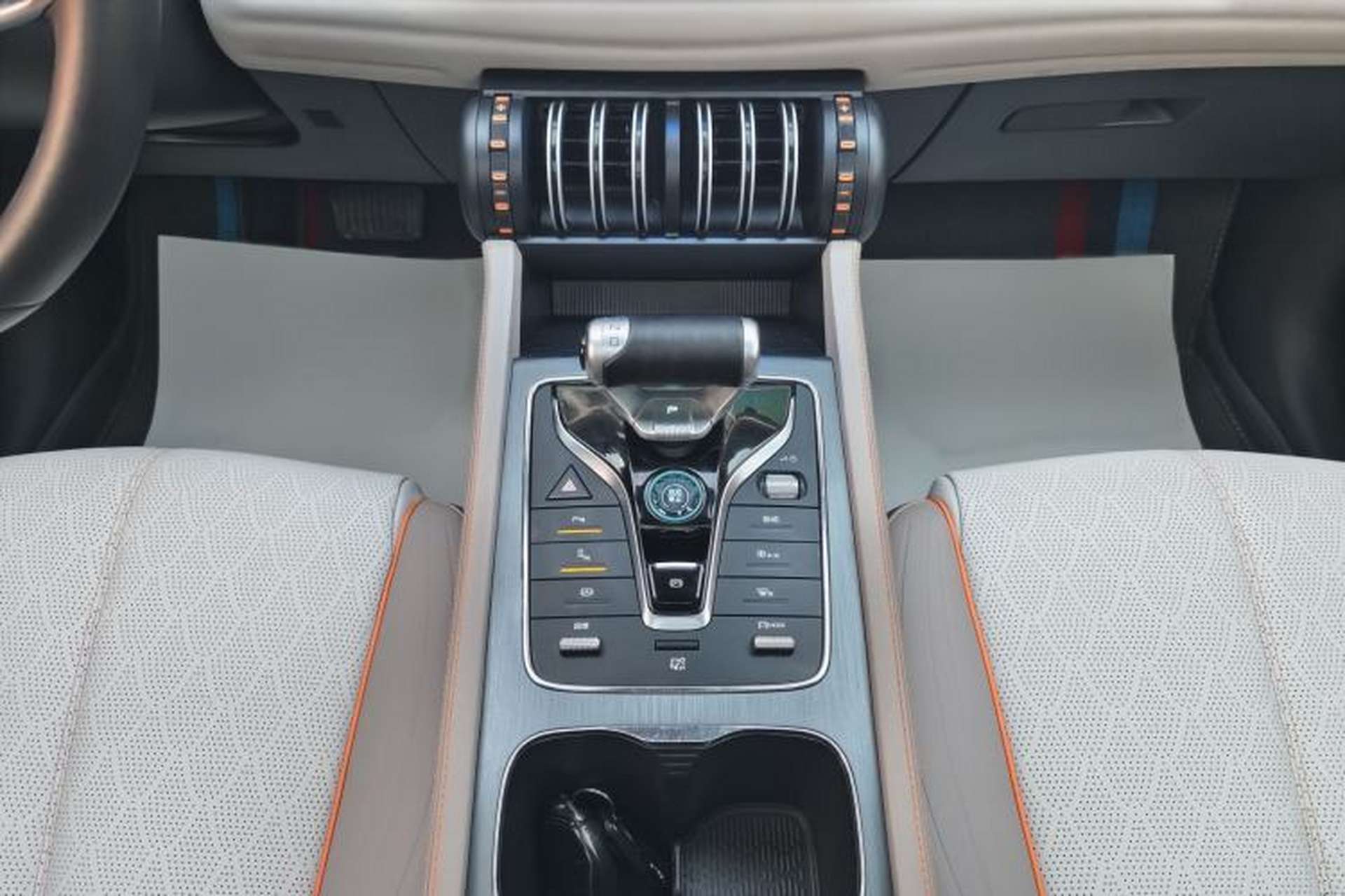Used BYD Yuan PLUS 2023 Champion Edition 510KM Superior Model Gear Lever