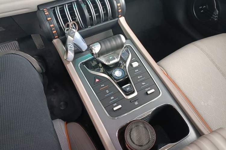 Used BYD Yuan PLUS 2023 Champion Edition 430KM Superior Model Gear Lever