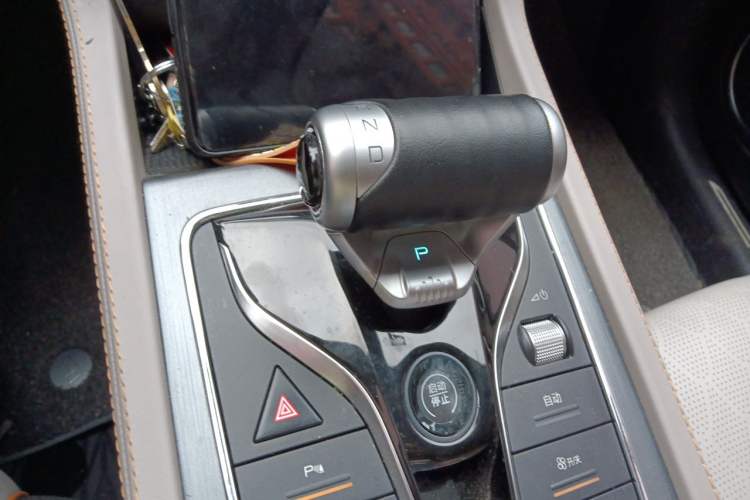 Used BYD Yuan PLUS 2023 Champion Edition 510KM Superior Model Gear Lever
